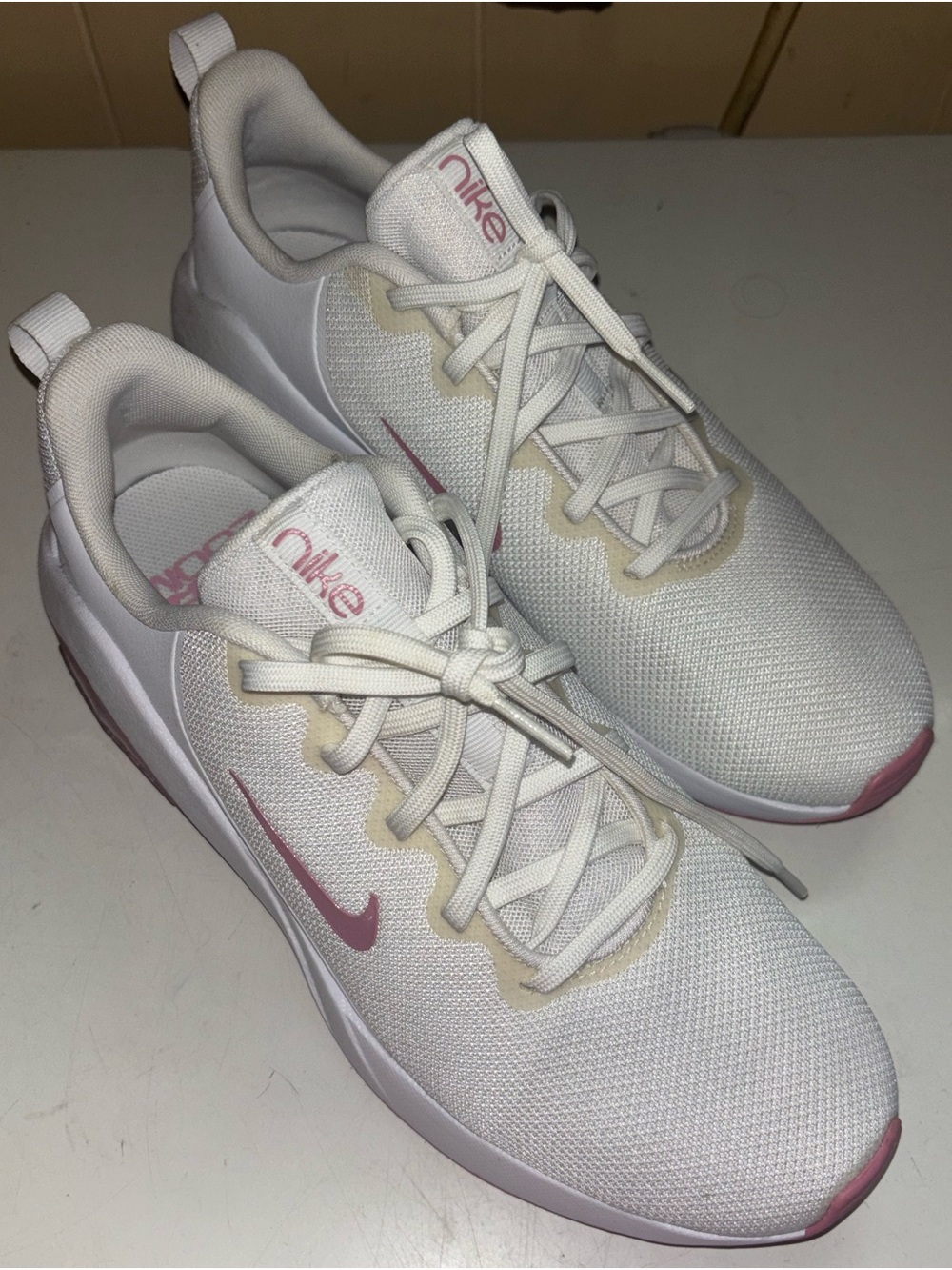 Nike Women's White and Pink Mesh Athletic Sneakers